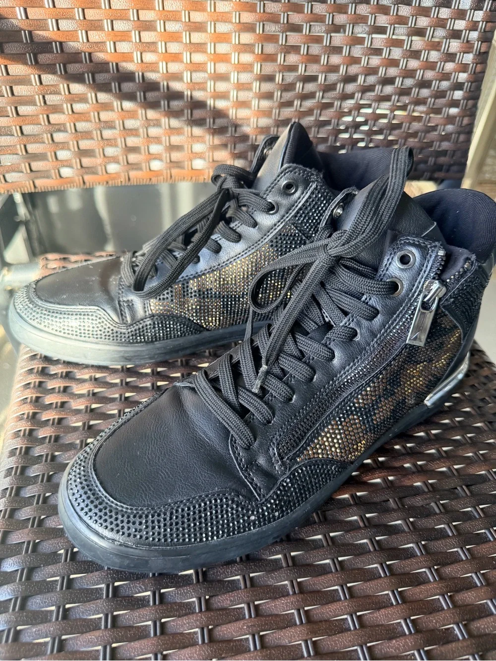 ALDO Rhinestone Leopard Print High Top Sneakers Women’s Size 9 Black